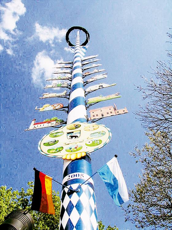 Maibaum Landsham